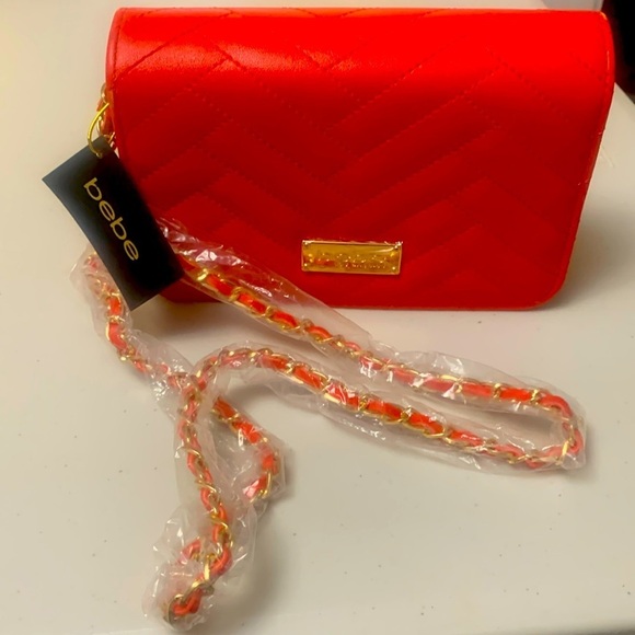 NWT Bebe Crossbody Sophia Quilted Handbag Chain Strap Purse Shoulder Cherry Red - Picture 2 of 12